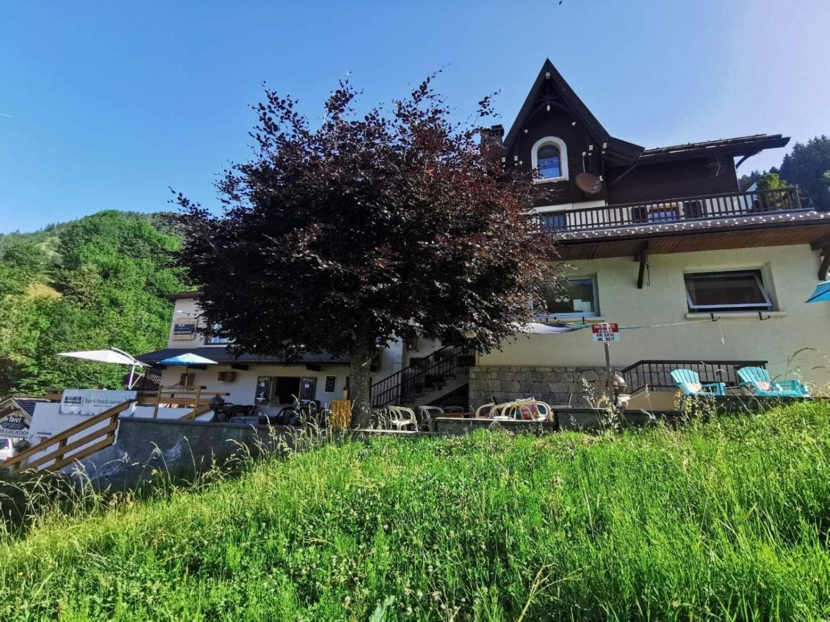Le Rookie Mountain Hotell Le Grand-Bornand Exteriör bild