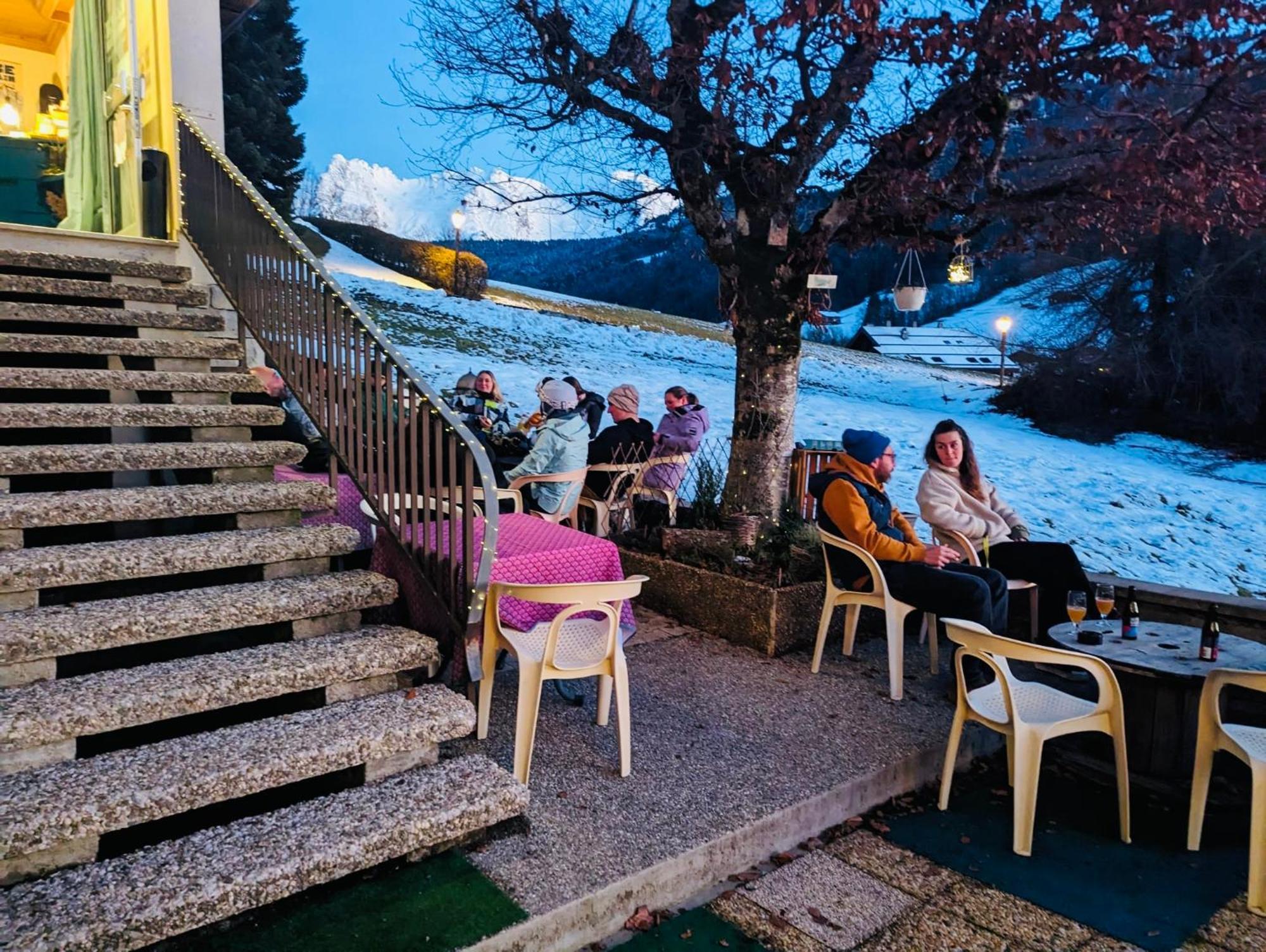 Le Rookie Mountain Hotell Le Grand-Bornand Exteriör bild